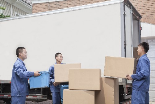 Waste disposal and compliance notice for transport service