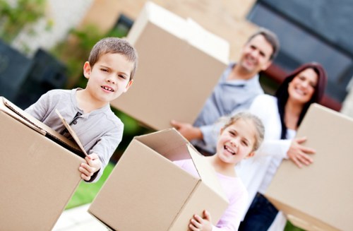 Organised packing checklist and moving supplies for South Kensington customers