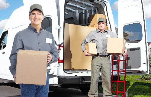 Free quote policy for South Kensington man with a van services