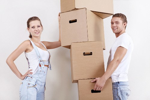 Spacious removal van service for homes and offices in South Kensington